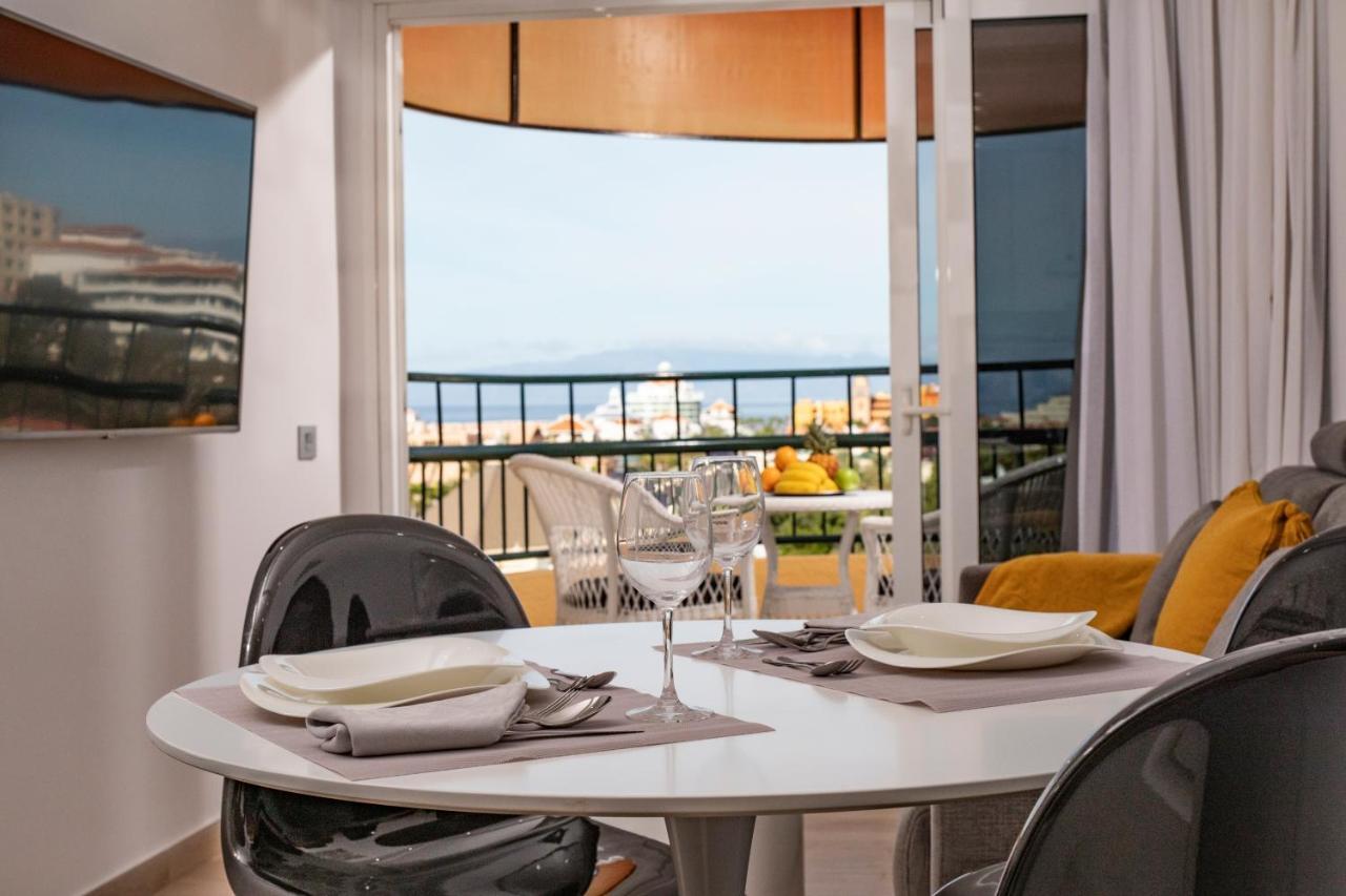 Luxury Apartment Boutique In Torres Del Sol Playa de las Américas Exterior foto